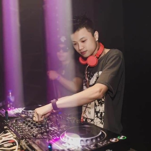 Xạo Chó (Lừa Dối) - V.K Remix HD TX