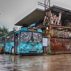 #20 - 3AM in a Blue Bus to Odonien [LIVE RECORDING]