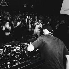 MIXES | BY JNTN