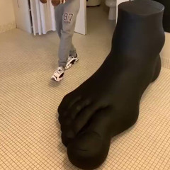 big ass foot #footwork
