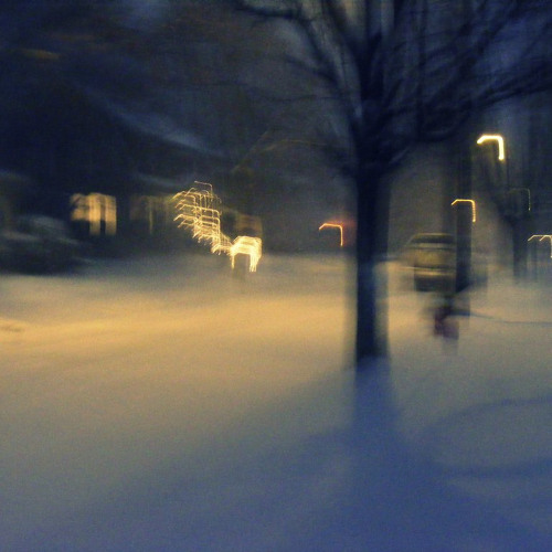 Never Love Again (ft. Record'sדי)