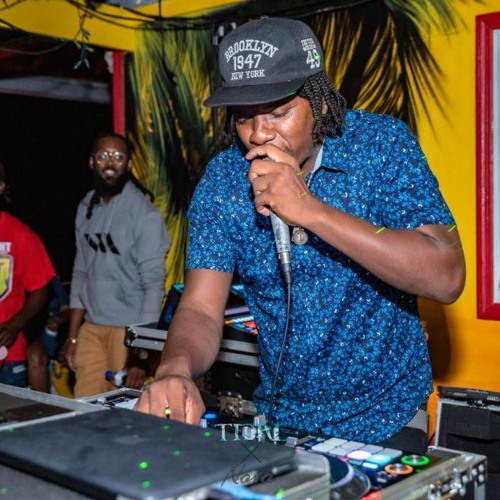 DJ DANGLEZ LIVE IN STATIA @REP YUH FLAG.mp3