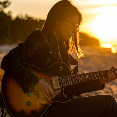 太陽に照らされた海の波 - Sunlit ocean waves