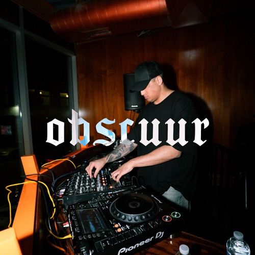 MIXES & PODCASTS