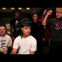 Never Fell For You (Helmet Heads)
