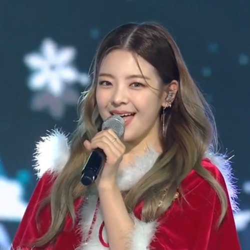 Stream All i want for Christmas is you - Mariah Carey (kpop cover) by love you!!!  Listen 
