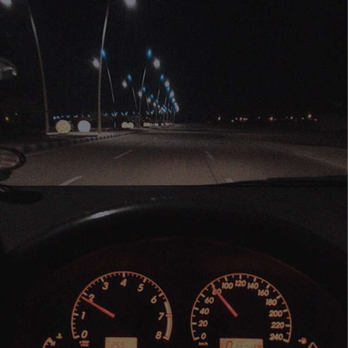 صدمت عمري من زماني عظيمه واذا ع الاحزان ماعدت اهتم انا والحزن علاقه قديمه