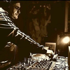 Gabba Hall - The New Era  Warm Up Mix by Crazy E