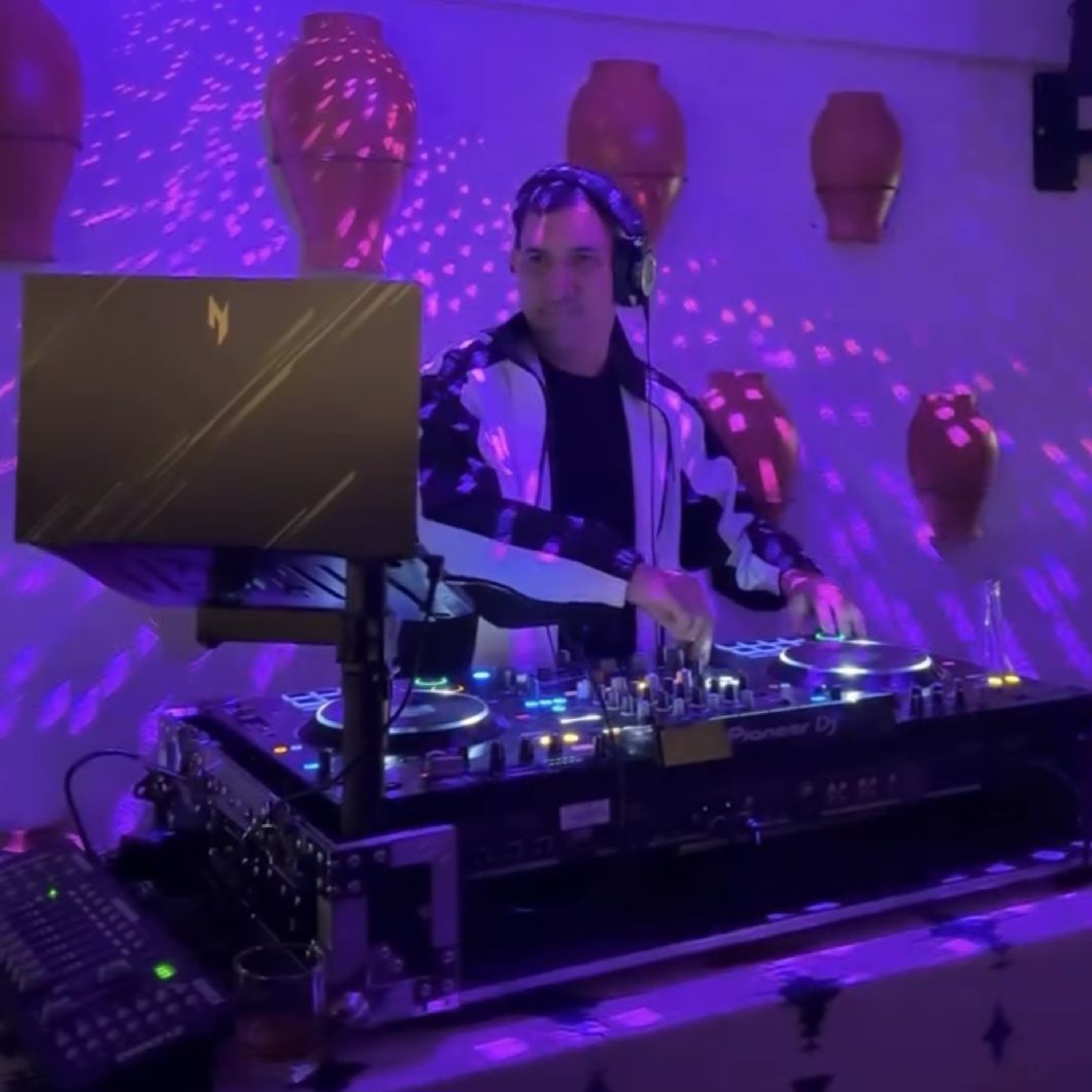 312a. Z RADIO with LOOMSY - Recorded Live at Agave Bar, Naga City episode artwork
