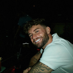 MaxiB - 132BPM Tech house mix.