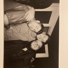 Lenin and the hot dog flavored water