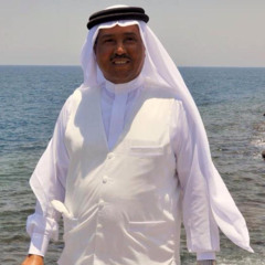 ‎⁨عند شط البحر جالس ،، ينتظر أوفي بوعدي