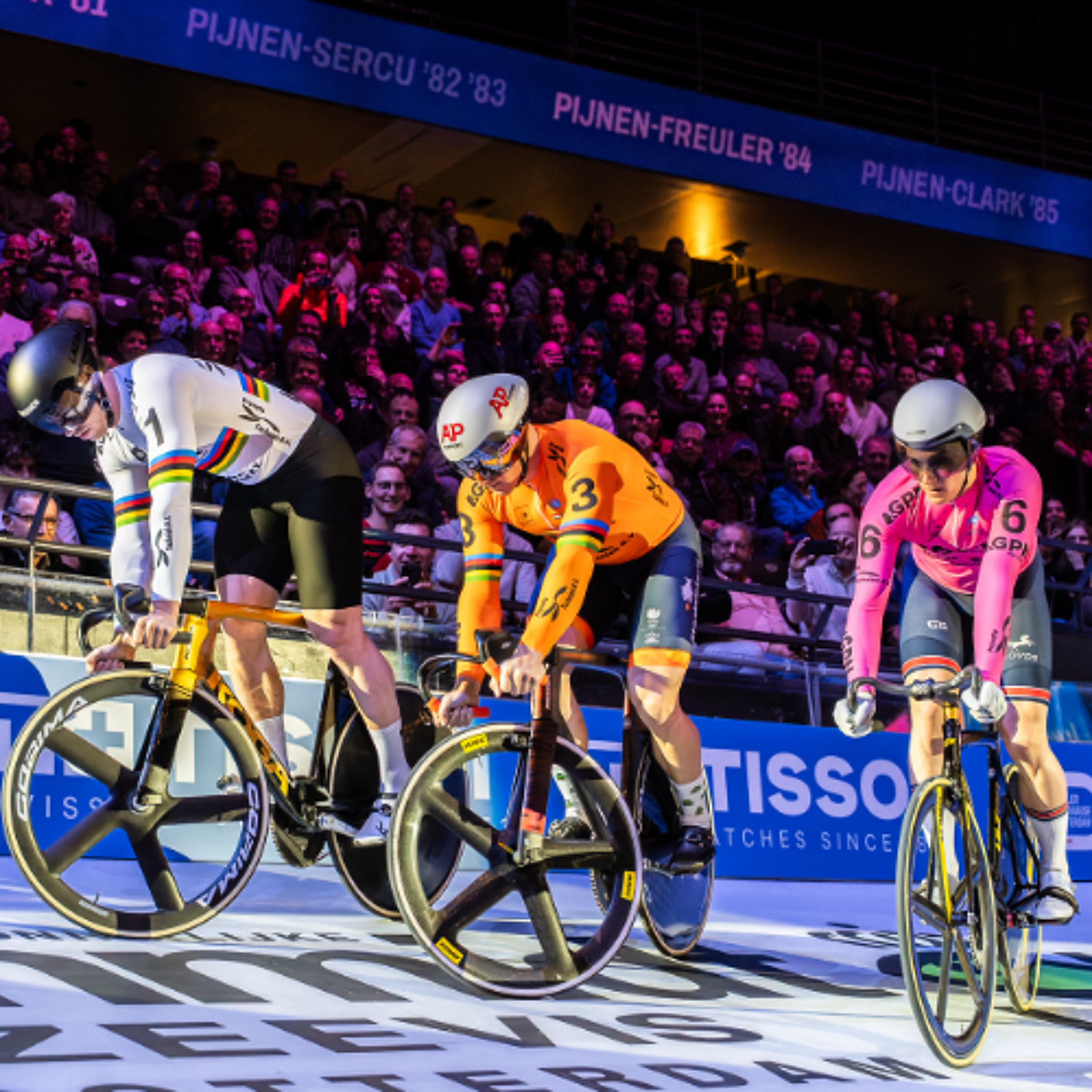 WielerZesdaagse Rotterdam Update #3 - 4 december 2025 episode artwork