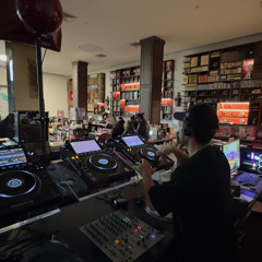 IN STORE SESSION /// SEASON II EPISODE III - MORTEZA MINOUEI
