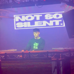 Aaron Walker Set @TOSH Supporting Cam Stockman, Jaeko, Artmann - Not So Silent