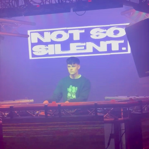 Aaron Walker Set @TOSH Supporting Cam Stockman, Jaeko, Artmann - Not So Silent