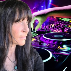 Leevelle Turner live@Ppalace-Special Ultimate Techno Mixset In Honor Of Todd Turners Birthday Bash