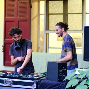 Festival OFF Arles • Le OFF au platines avec Vaal et DJ Noway !