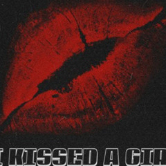 I kissed a Girl x Hoodtrap