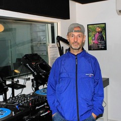 Giles Smith 240725
