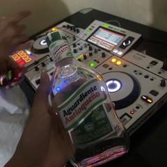 AGUARAXX (TOMÁS OROZCO)