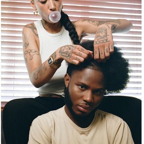 Maelle - Écoutes moi feat. Kodjoe