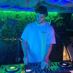 Makk Presents "Radiance" #001
