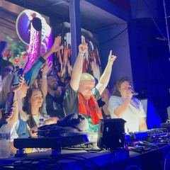 house mix to send you to space
