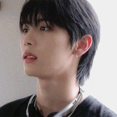 비대칭 (out of step) self-composed song