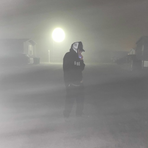thug who got lost in the mist {ft. Kn6w._.clue} (Prod. Xantu)