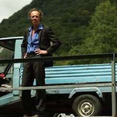 Io dormo ne`ll Autobus e tu in Auto