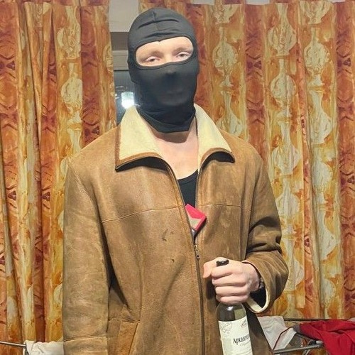 slomalos' (prod. Dat Boi Twan)