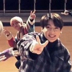 Làm gì có ai thương em mà lại băng qua màng sương đêm - Tóc Tiên ft. Touliver /Speed Up/