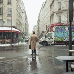 Jours Tranquilles À Clichy.