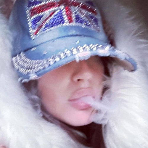 me n twwiiin on a runnn🏃🏼💰