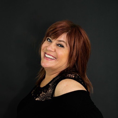 Stream La Deuxieme Voix by Julie Massicotte | Listen online for free on