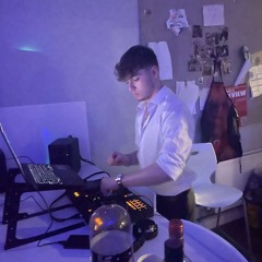 23 mins of wobbly ukg