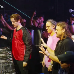 Solomun B2B Four Tet B2B Mau P B2B Chloe Caillet - Live @ Ultra Miami 2025