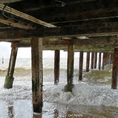 Southwold Beach Very Strong Waves - b