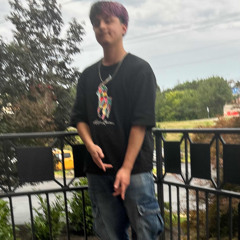 Mom next door (feat. Esko)
