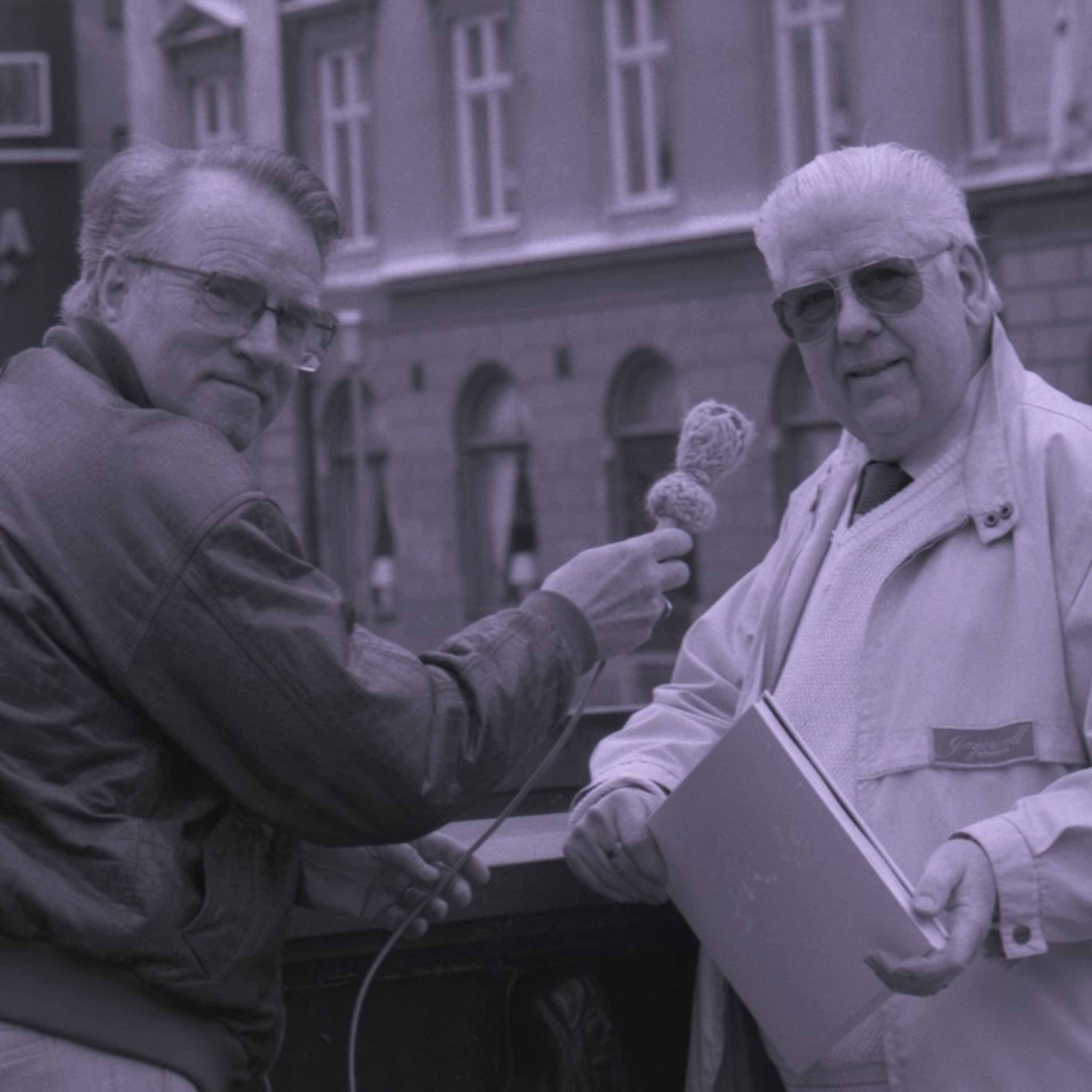 DSM 27: Fejkannonser och liveintervjuer thumbnail