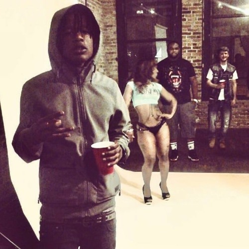 SEXY REDD FW GOTH DREDD NIGGAZ NOW PROD. DUMRAX