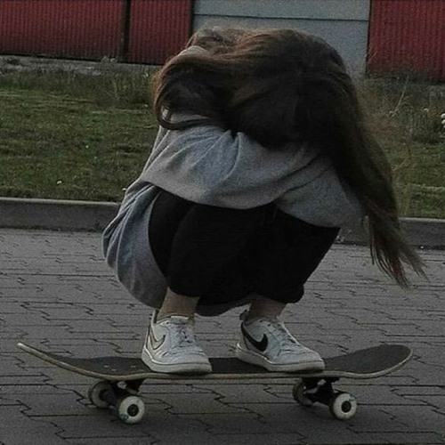 𝘋𝘢𝘪𝘴𝘺 - 𝘚𝘭𝘰𝘸𝘦𝘥
