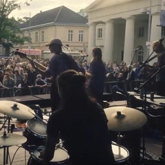 Live - Signs are Miracles