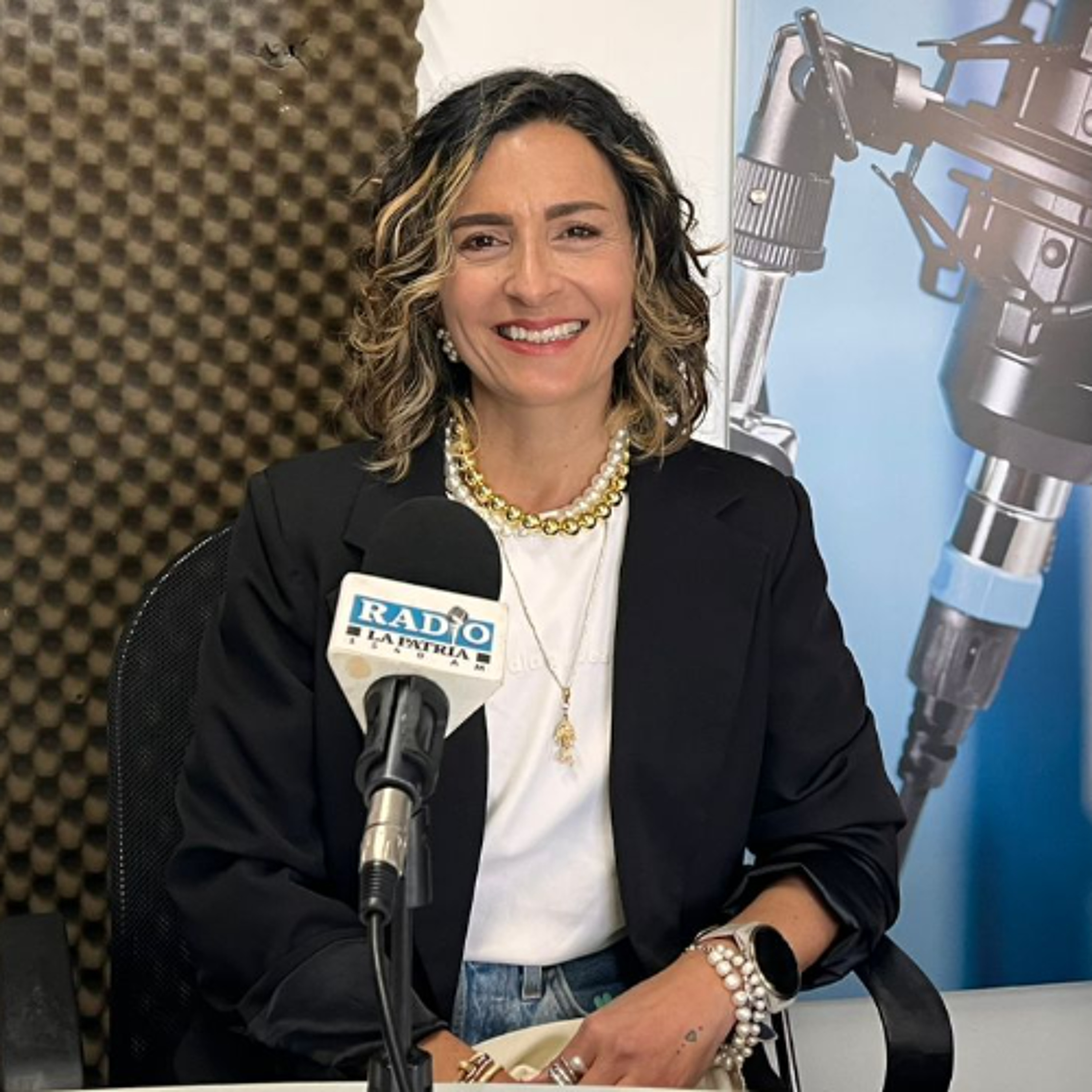 7. Entrevista con Gloria Duque, coordinadora de la Unidad de Artesanías de la Corporación para el desarrollo de Caldas episode artwork