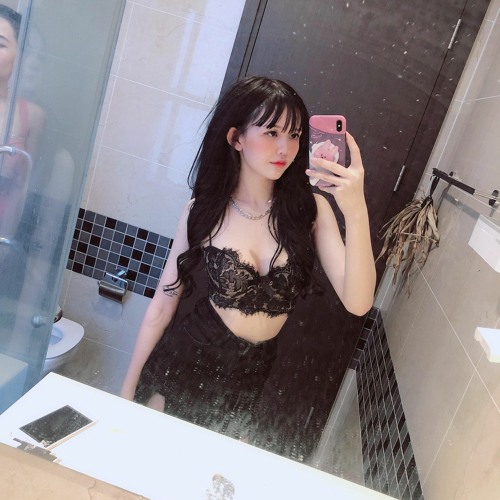 BÉ TẬP LÀM DJ - SunNy