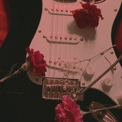 Strings n Roses