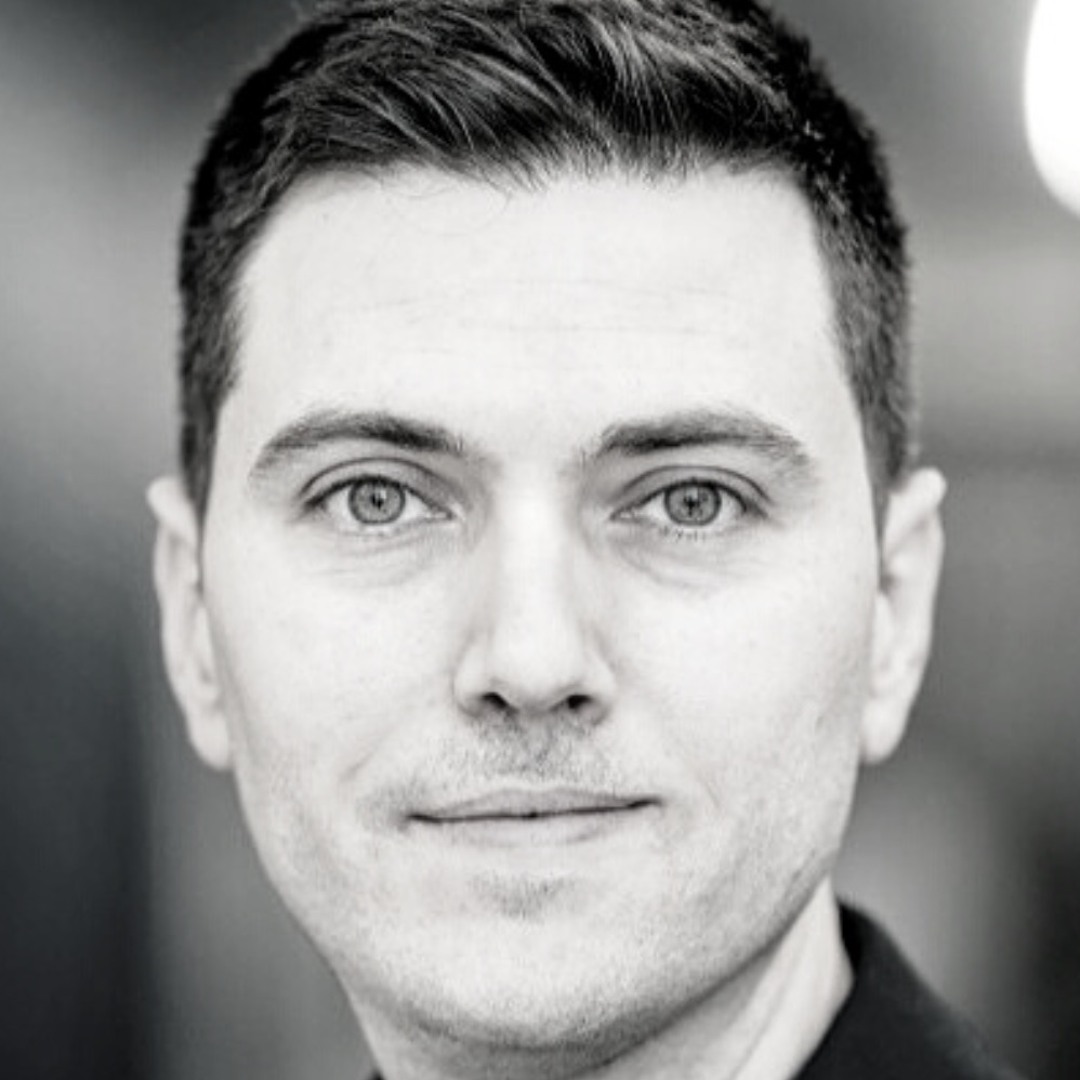 Security & Software Development. Setting The Standard For DevSecOps Teams. Neatsun Ziv, Ox Security.