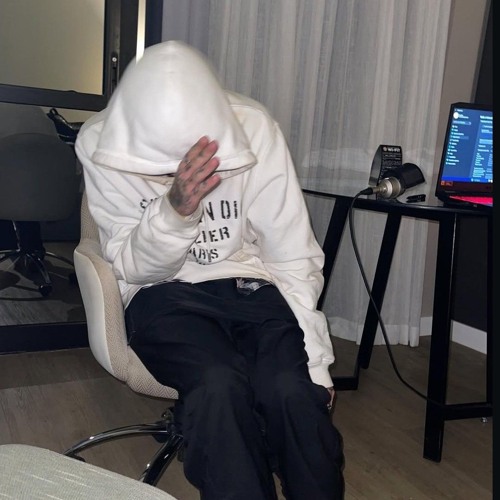 lilgiela33 - emo gringa.wav