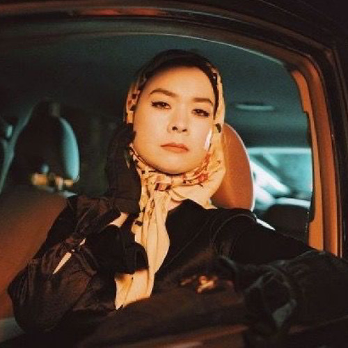 Mitski - Drunk walk home - Live